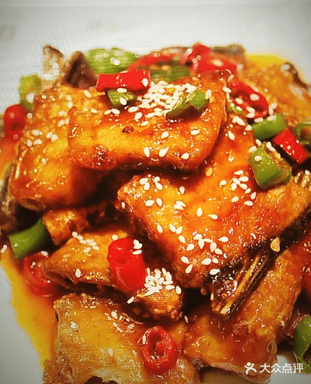 小阁桃楼湘菜馆(一分店)