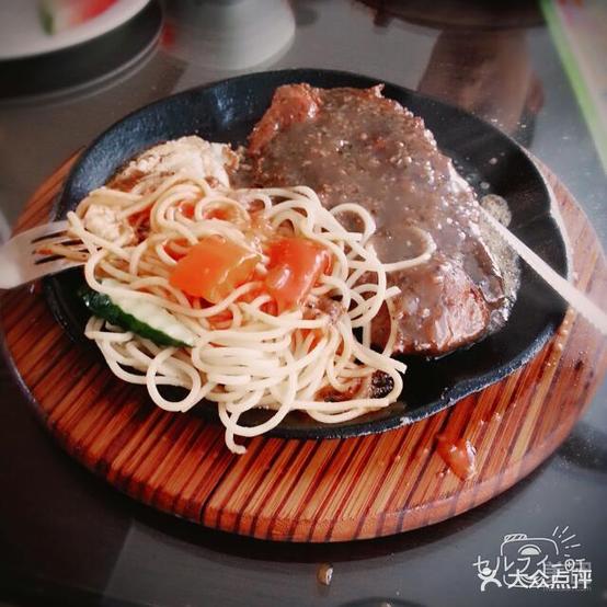 牛愽士牛肉休闲餐厅(定南店)