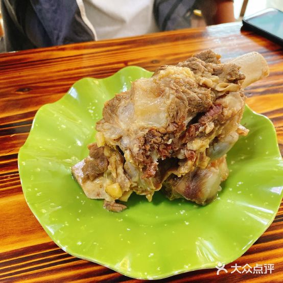 霞姐牛肉汤馆(杨一村店)