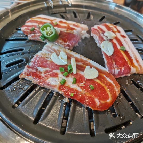 九味牛果木靠肉料理(黎阳店)