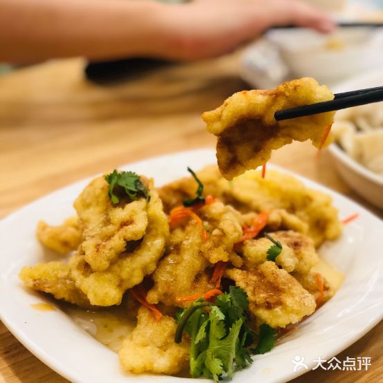 小边饺子私家菜(银泰店)