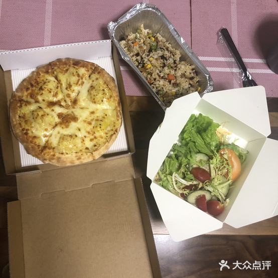 意料之中披萨厌旧所(花桥梦立方店)