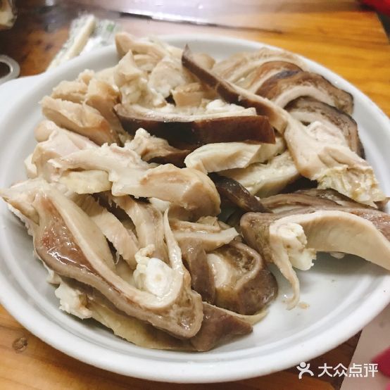 天瑞饭店猪肚包鸡