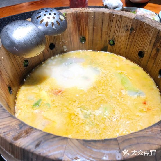 张记木桶:鱼(盛世广场食尚街店)