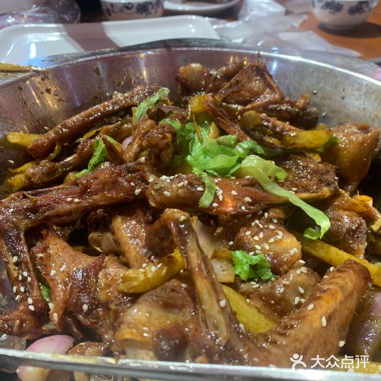 不火鸭干锅香辣鸭