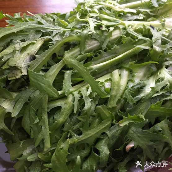 爱军金叶麻辣烫(碧水绿洲店)