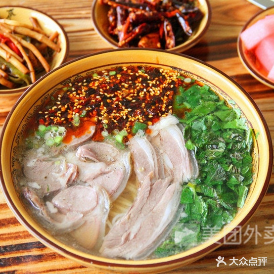 食香阁黄门羊肉馆(兴师路店)