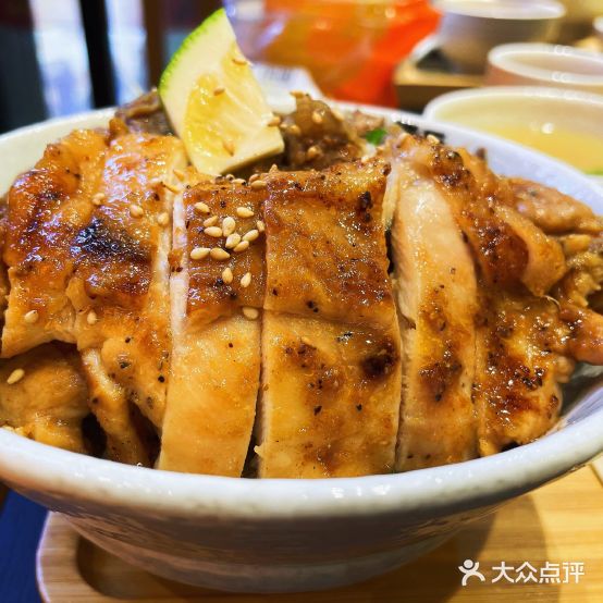 熊吞·大碗丼日试烧肉饭(泰华广场店)