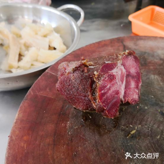 汉源县罗氏牛肉肉