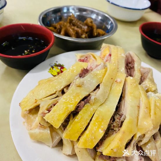 鼎兴旺三黄鸡美食府(莱蒙店)