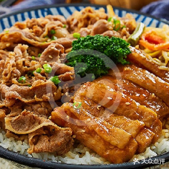 和番丼饭·牛肉饭(曲师大店)