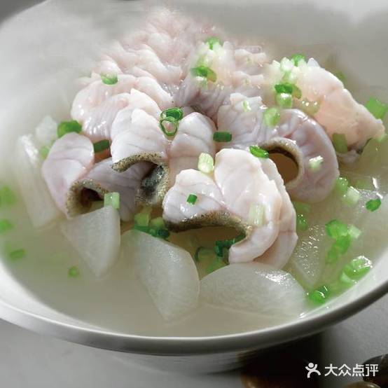 新金九牛美食汇(广华店)