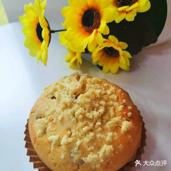 茉上花开精致烘培冷餐会茶歇甜品台