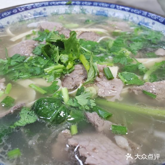 李季阜阳牛肉汤(景宜店)