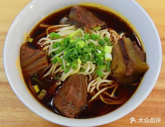 大碗宫牛肉面(东圳西路店)