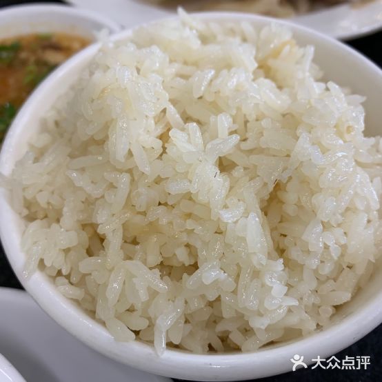 面包车鸡饭店