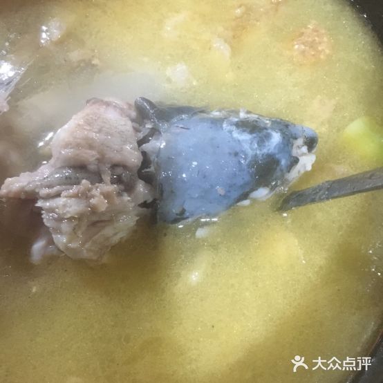 地主老财土菜馆(廊桥店)