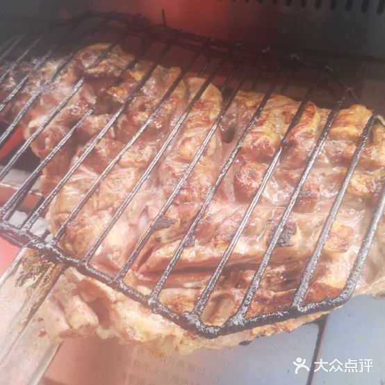 小马靠肉