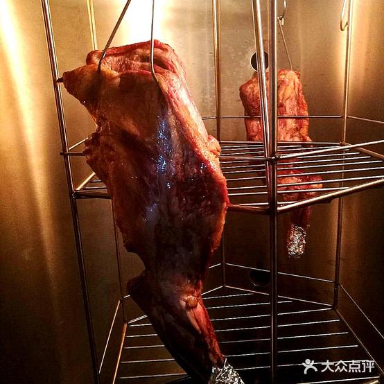 红灯笼碳烤羊腿塞铜锅涮肉(日照总店)