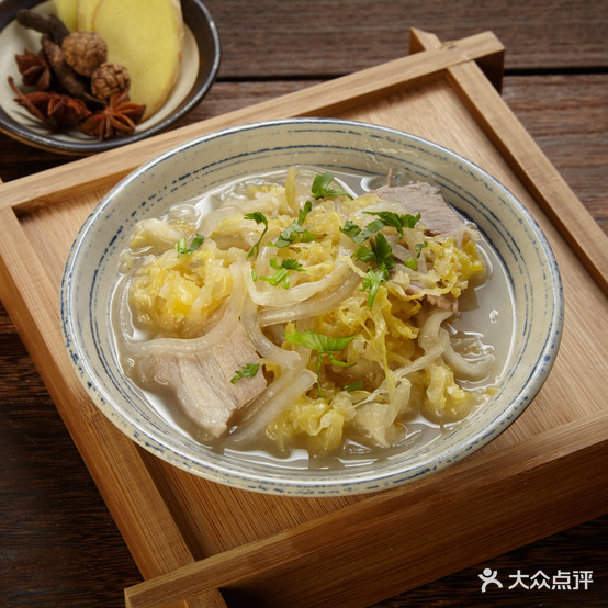 麸溜儿·铁锅炖(平乐园店)