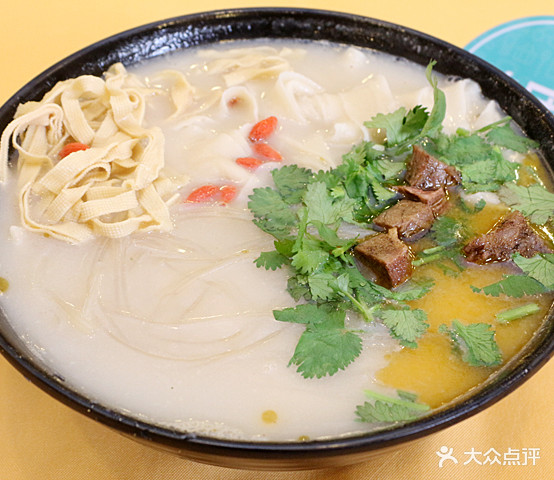 清真·二力拉面食府(建设路店)