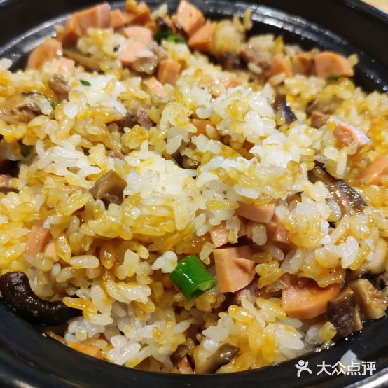 隆膳煲子餐厅(万容购物中心店)