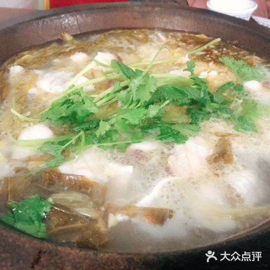 湘石家锅鱼(楣杆北路总店)