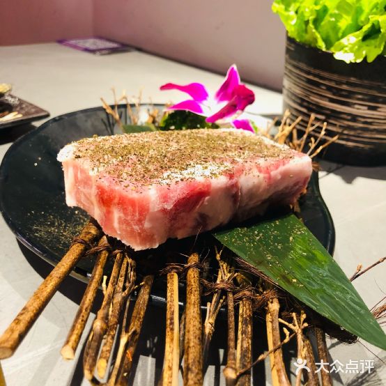 明洞王妃家·炭火烧肉(远洋乐堤港店)