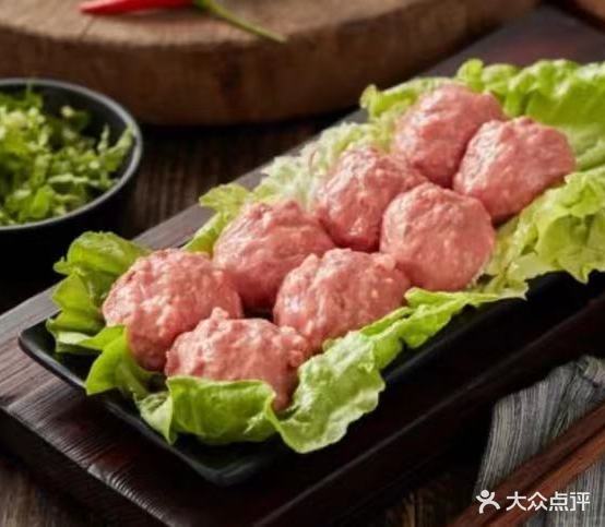 臻小牛牛肉火锅