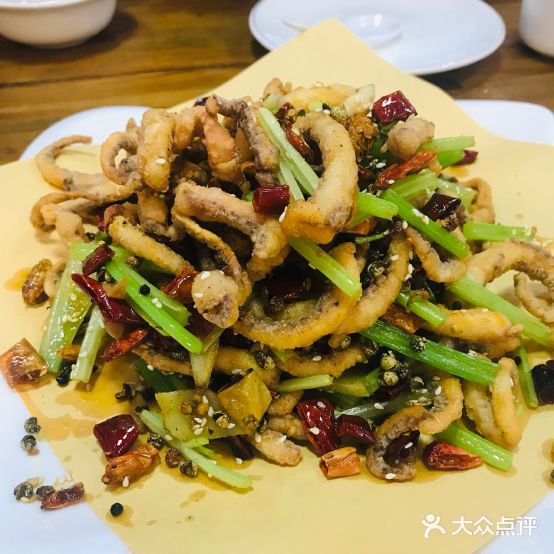 盛德丽食府(河西店)