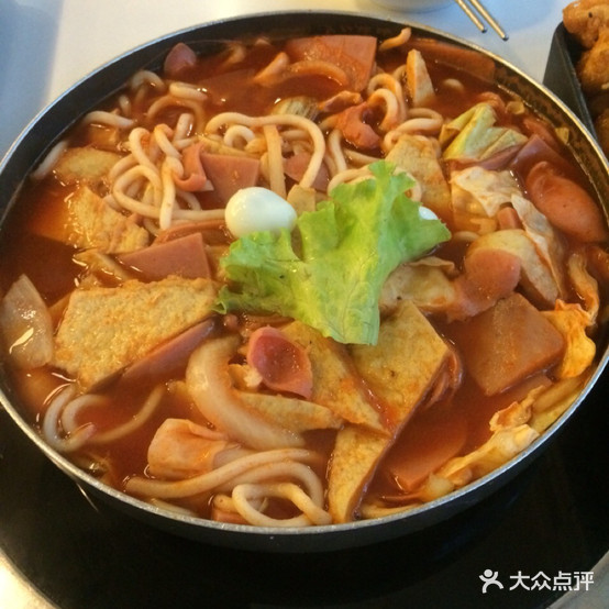 玛喜达屋韩国年糕料理(地一大道店)