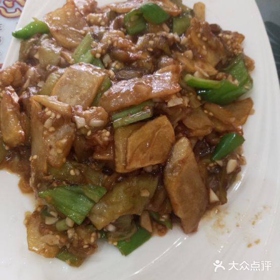 老殷穿菜馆(市政府家属楼店)