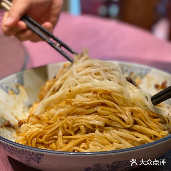 四特酒杉城饭店