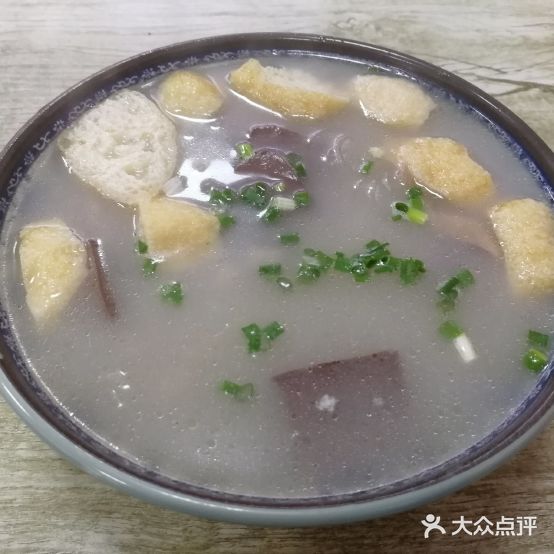 萍涛天津小笼包南京鸭血粉丝汤(夺底北路店)