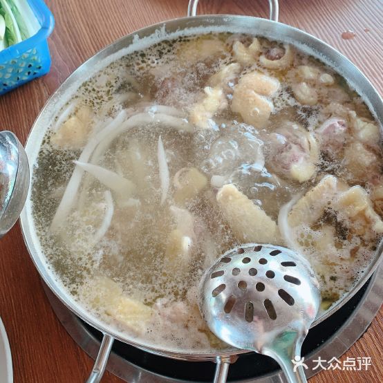 稻香椰子鸡田园椰林餐厅