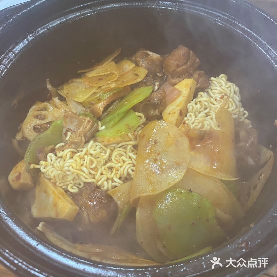 刘氏重庆鸡公煲。(师院店)