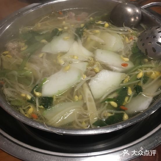 周记薬膳鸡锅(怀远店)