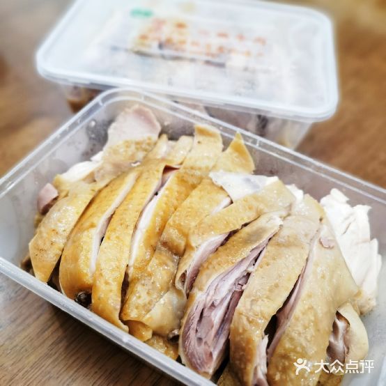 顺城陳記老八烧鸡牛肉总店