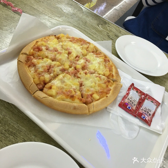 猫脸Pizza(国基城邦大)