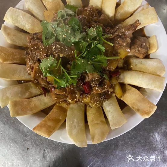 小城餐馆