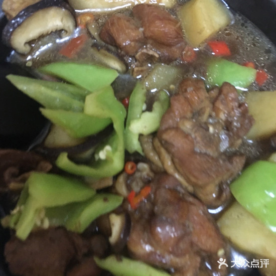 东东黄闷鸡饭(双滦店)