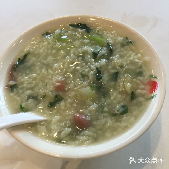 红高粱美食城万达店(西坝口店)