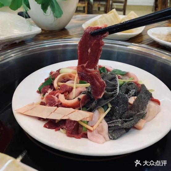 桂牛鲜生牛杂火锅(柳石店)