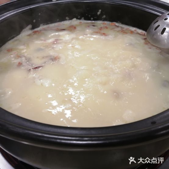 一品鲜火锅猪鸡(牌坊店)