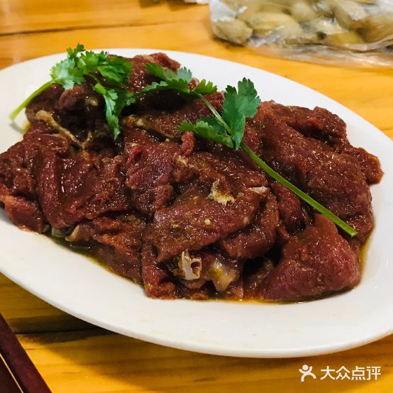 源味牛肉加工店