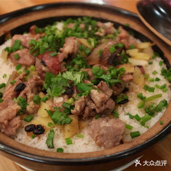 天天好吃特色宝仔饭大碗饭