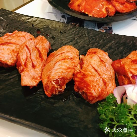 五本家靠肉专门店(世茂广场店)