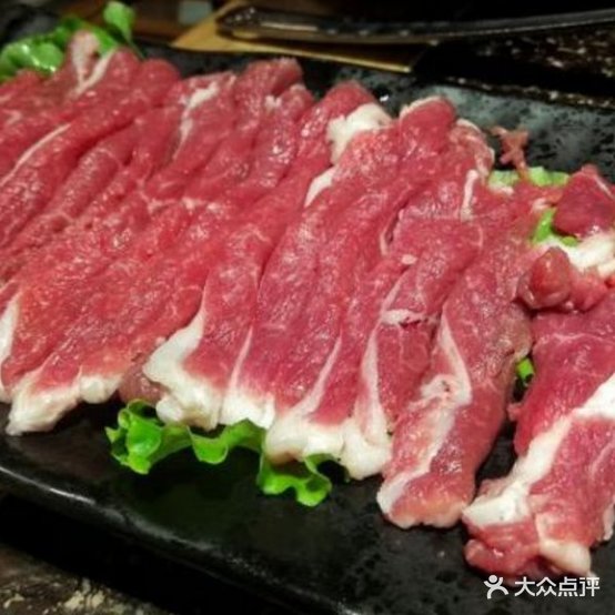 蜀下香火锅农夫山泉手切肉