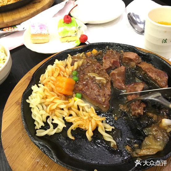 法来第牛排(海阳路店)