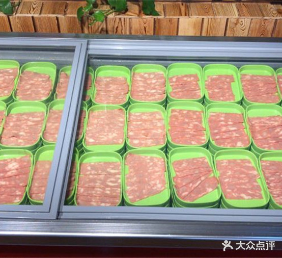 小绿萝自助烤肉(白土山路店)